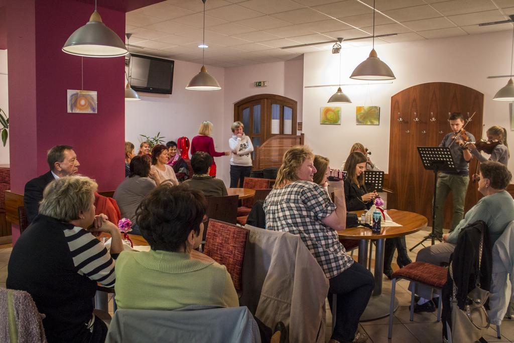 Mestske Kulturni Centrum Ve Fulneku Nový Jičín Zewnętrze zdjęcie